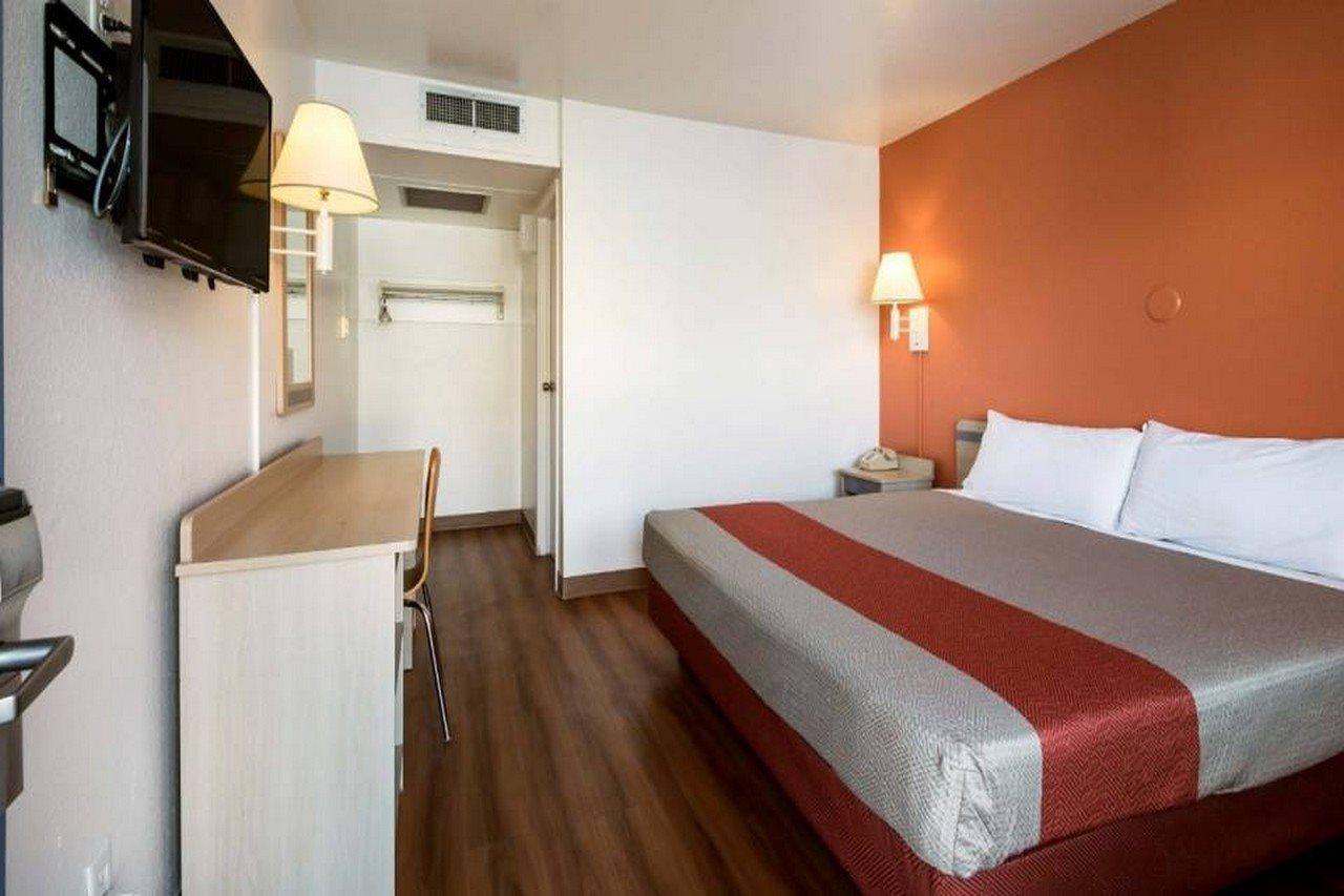 Motel 6 Wendover Esterno foto