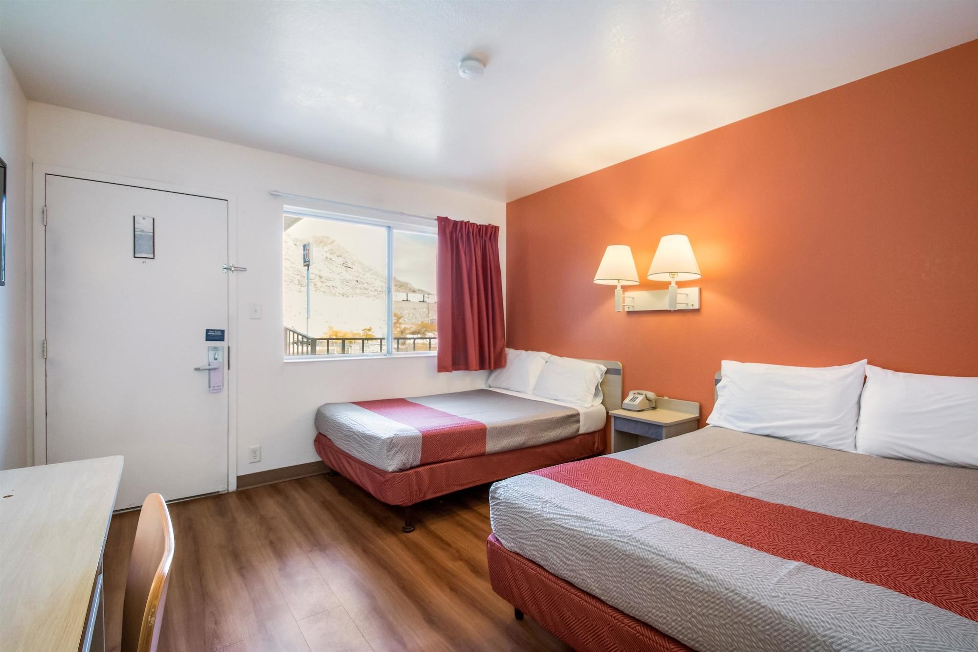 Motel 6 Wendover Esterno foto